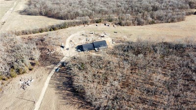 /international/us/27710-woodhaven-road-edwards-mo-110105256477/