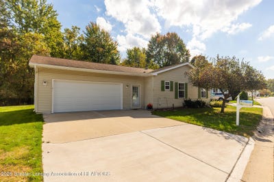 /international/us/111-block-street-williamston-mi-110108133049/
