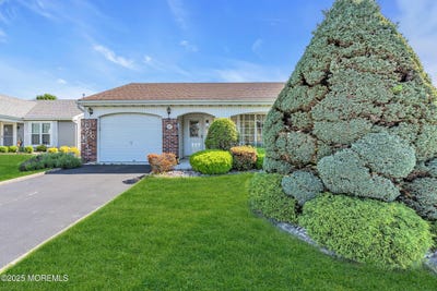 /international/us/18-mansfield-avenue-manchester-nj-110099648837/