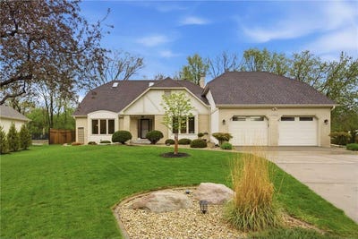 /international/us/13220-38th-avenue-n-plymouth-mn-110108013137/