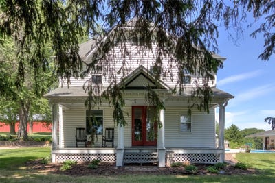 /international/us/e14410-county-road-o-augusta-wi-110108441097/