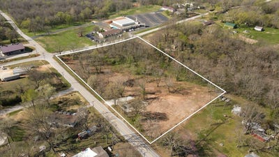 /international/us/489-n-farm-road-89-springfield-mo-110100051928/