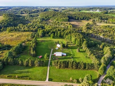 /international/us/8530-toad-lake-road-ellsworth-mi-110110300601/