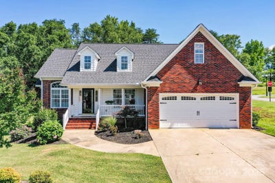 /international/us/704-adaline-drive-inman-sc-110101055975/?lang=zh-tw