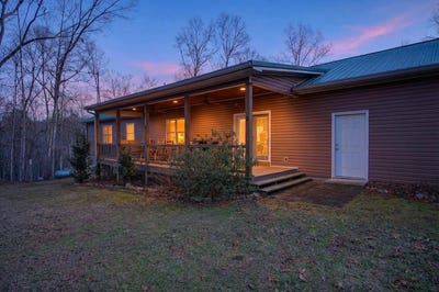 /international/us/4085-corinth-road-lafayette-ga-110105849423/