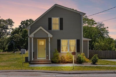 /international/us/64-fall-river-ave-seekonk-ma-110108802242/