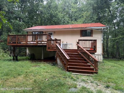 /international/us/2118-cardinal-drive-bushkill-pa-110110269152/