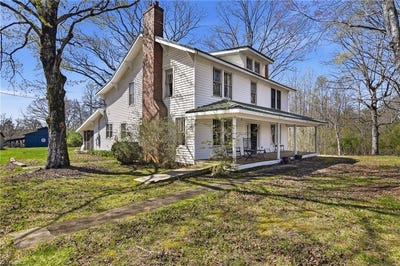/international/us/6071-nc-highway-89-w-westfield-nc-110106948789/