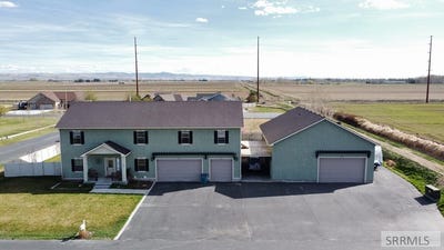 /international/us/2020-e-timberview-drive-idaho-falls-id-110106783549/
