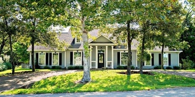 /international/us/3699-sabine-street-athens-tx-110101871738/