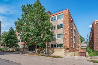 /international/us/1901-emerson-avenue-s-minneapolis-mn-110120510989/
