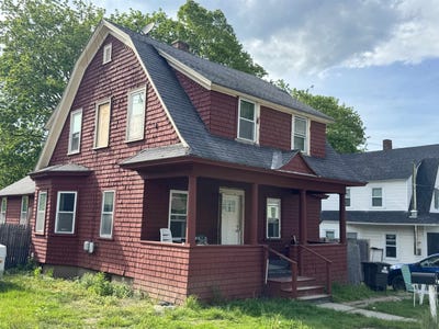 /international/us/16-harlow-road-springfield-vt-110108499654/