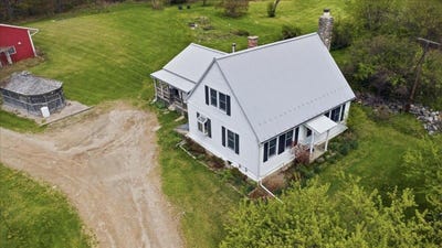 /international/us/2154-us-route-7-pownal-vt-110107875385/