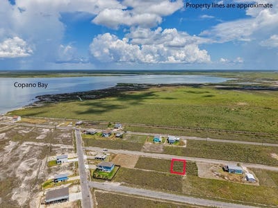 /international/us/154-w-pin-oak-ln-rockport-holiday-beach-tx-110101522781/?lang=en