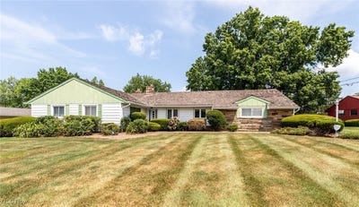 /international/us/24335-fairmount-boulevard-beachwood-oh-110101149437/