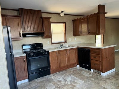 /international/us/820-south-chinowth-road-visalia-ca-110099953540/