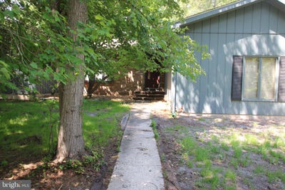 /international/us/361-tavistock-drive-medford-nj-110109137508/