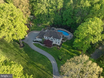 /international/us/1350-skelp-level-road-downingtown-pa-110108392795/