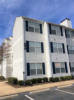/international/us/604-shoreham-court-virginia-beach-va-110104613372/