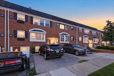 /international/us/21-crossgate-rd-jersey-city-nj-110120497907/