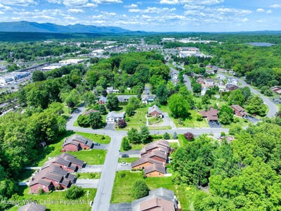/international/us/107-quail-drive-kingston-ny-110108506920/