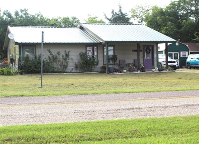 /international/us/402-cleveland-street-bailey-tx-110120408314/