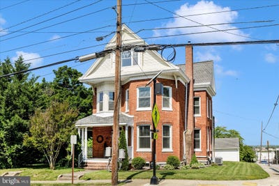 /international/us/140-n-grant-street-waynesboro-pa-110108167949/