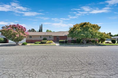 /international/us/2020-w-3rd-street-madera-ca-110109473605/