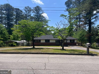 /international/us/203-s-chilton-crescent-lagrange-ga-110108440034/