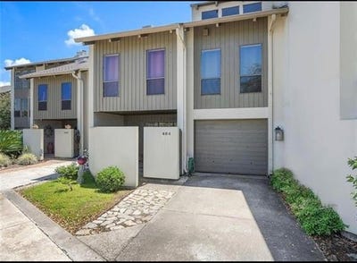 /international/us/404-tchefuncte-oaks-drive-mandeville-la-110106218255/