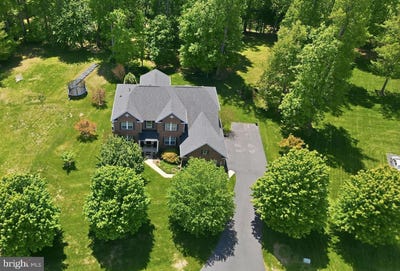 /international/us/8025-side-hill-drive-warrenton-va-110108506072/