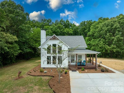 /international/us/13386-cabarrus-station-road-midland-nc-110107171182/