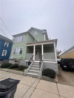 /international/us/32-yale-avenue-providence-ri-110108477133/