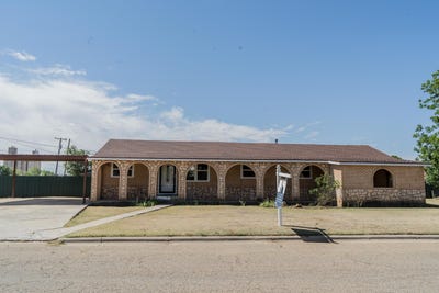 /international/us/402-e-9th-street-plainview-tx-110108170594/