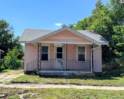 /international/us/1111-n-8th-st-salina-ks-110108282370/