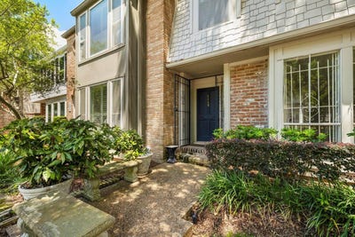 /international/us/1119-fountain-view-drive-houston-tx-110100942586/