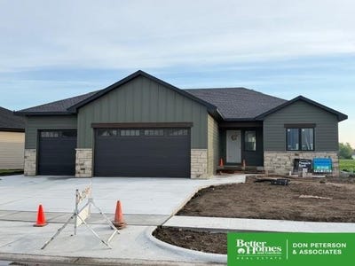 /international/us/2830-peterson-avenue-fremont-ne-110107680704/