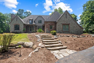 /international/us/1695-standish-court-bloomfield-hills-mi-110101009776/