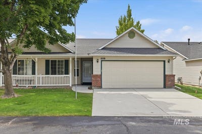 /international/us/505-n-grove-way-nampa-id-110108583851/