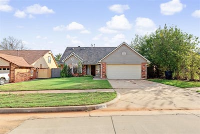 /international/us/2128-ne-9th-street-moore-ok-110120717013/