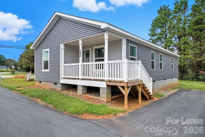 /international/us/2102-24th-avenue-ne-hickory-nc-110107354504/