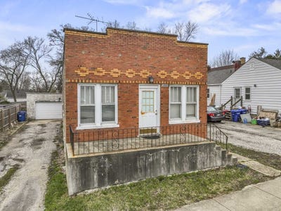 /international/us/1809-ogden-avenue-lisle-il-110107266342/