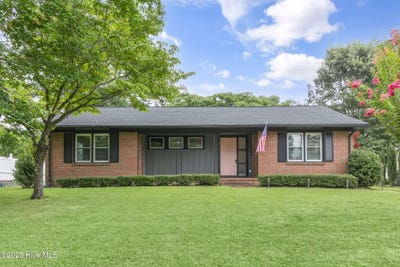 /international/us/606-hawthorne-lane-w-wilson-nc-110100997736/
