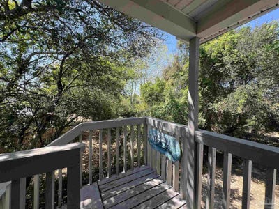 /international/us/3202-redwood-ln-gulf-breeze-fl-110106980566/