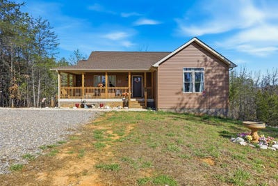 /international/us/3097-liberty-chapel-road-appomattox-va-110106761358/