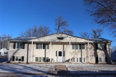 /international/us/303-e-3rd-street-everly-ia-110104951076/