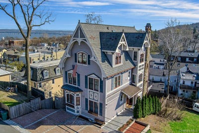/international/us/19-e-catherine-street-nyack-ny-110107344588/