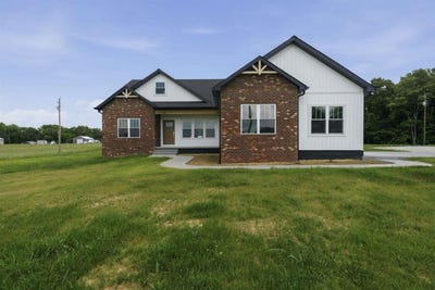 /international/us/888-siddens-road-glasgow-ky-110108229416/