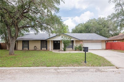 /international/us/1101-jefferson-street-alice-tx-110108654890/