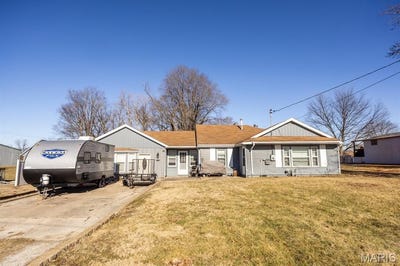 /international/us/5115-state-route-140-bethalto-il-110104941144/